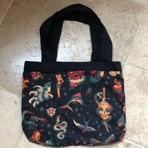 Cute little ladies handbag